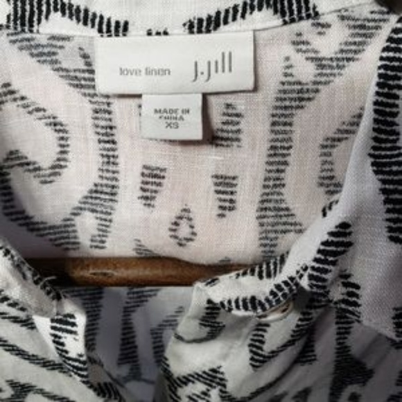 J. Jill Linen Blouse Button Down - Picture 4 of 6